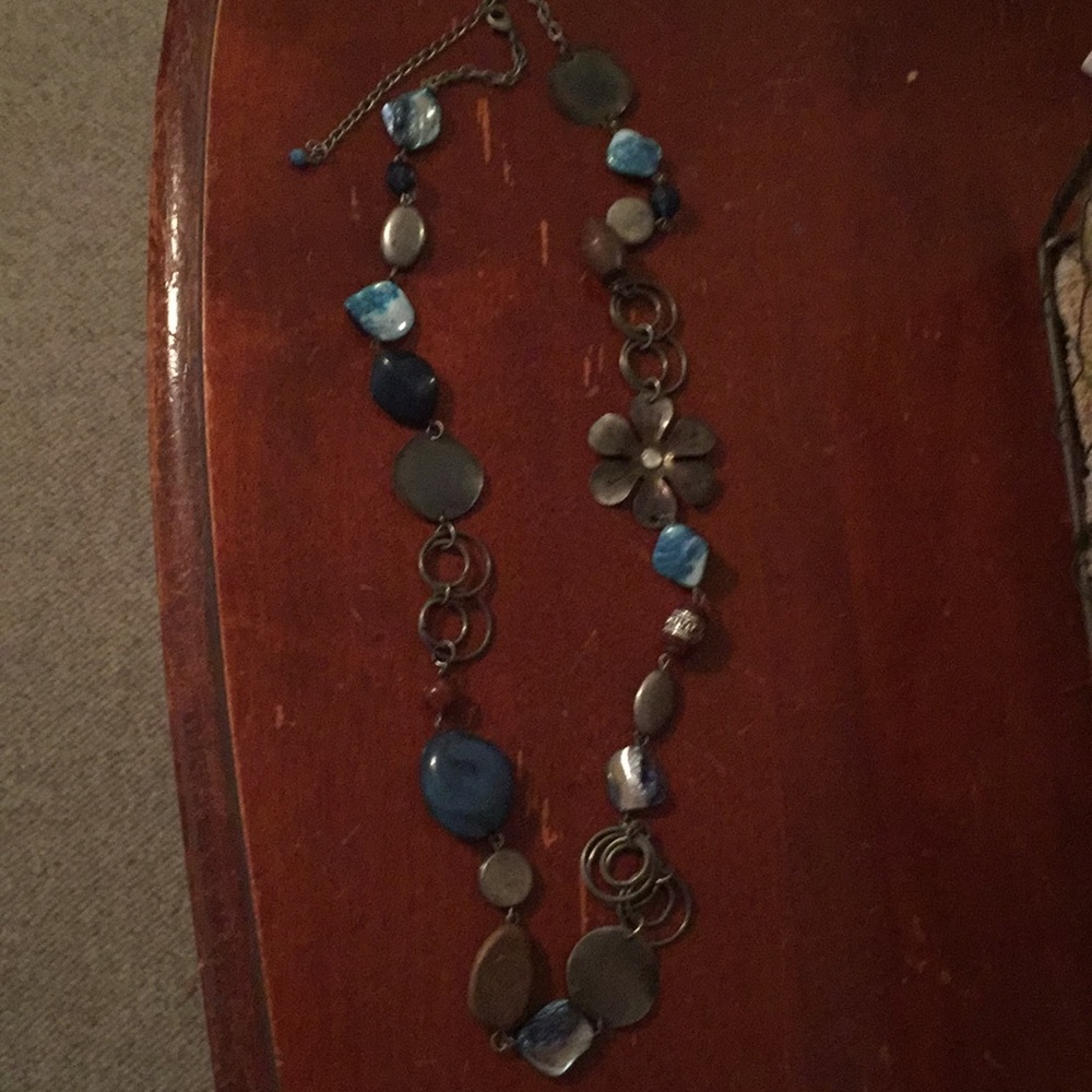 Turquoise stone necklace